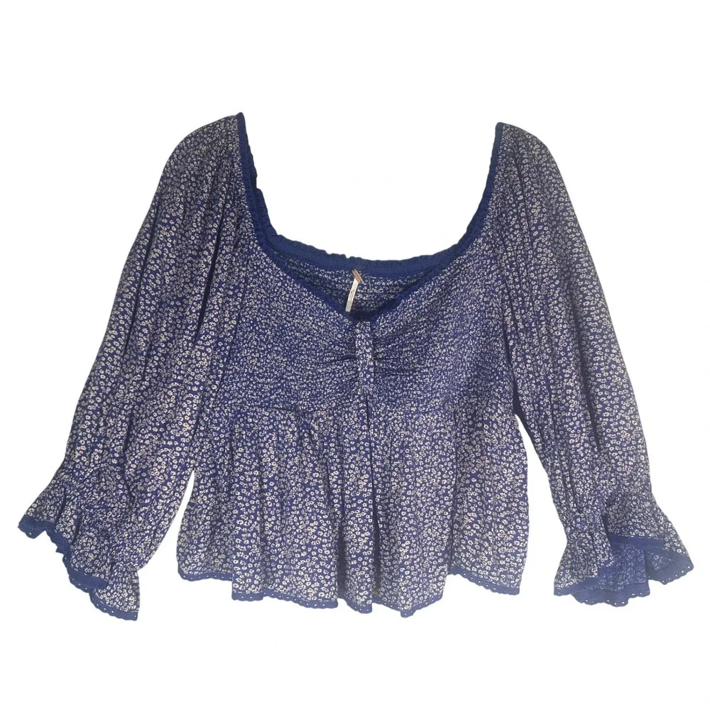 Free People NWT Brittnee Ditzy Floral Smocked Bodice Peplum Top Sz L Puff Sleeve